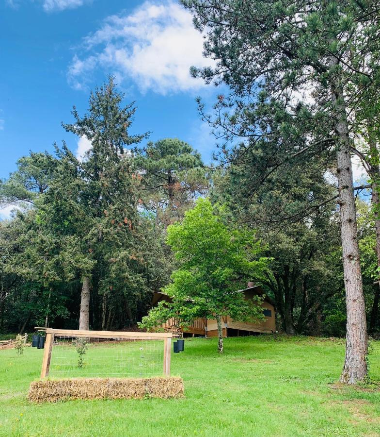 L'ecrin Des Symes Lodge Simeyrols
